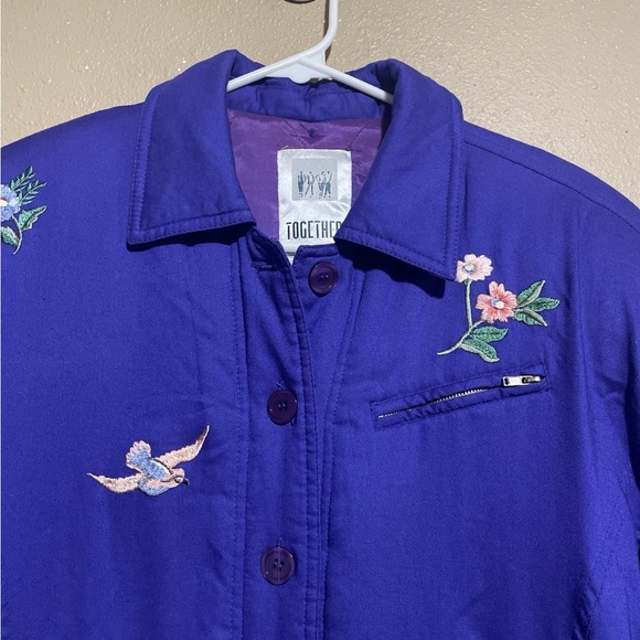 Vintage Y2K Purple Floral Dove Embroidered Button Front Winter Coat Jacket M - Picture 2 of 7